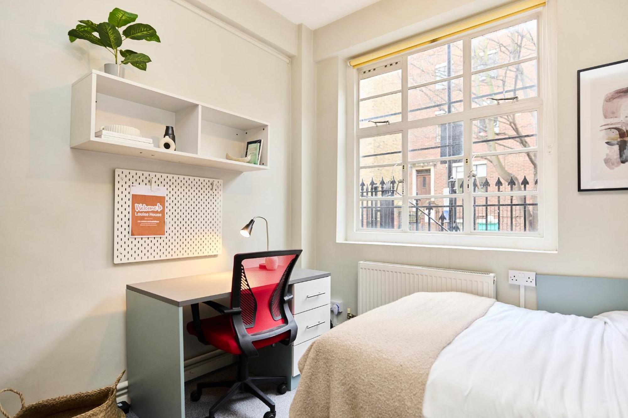 Louise House Hostel Лондон Екстер'єр фото